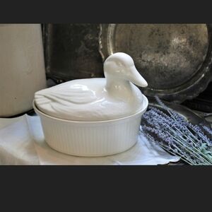Vintage Large White ceramic duck on nest tureen server California Pottery